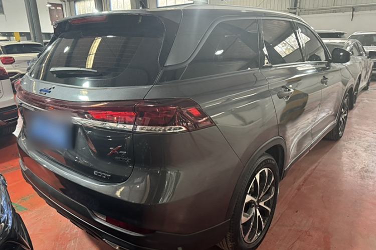 Used CHANGAN OSHAN X7 PLUS 2023 Enjoy Edition 1.5T Automatic Prestige 7-Seater Exterior 4