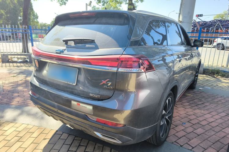 Used CHANGAN OSHAN X7 PLUS 2023 Enjoy Edition 1.5T Automatic Prestige 7-Seater Exterior 5