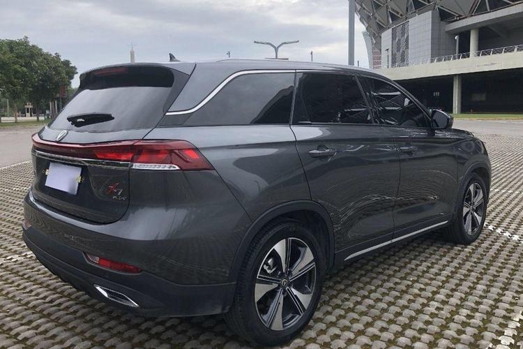 Used CHANGAN OSHAN X7 PLUS 2023 Enjoy Edition 1.5T Automatic Pilot Model 7 Seats Exterior 5