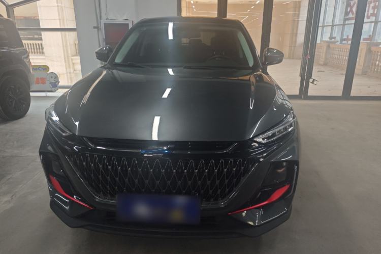 Used CHANGAN OSHAN X7 PLUS 2023 Enjoy Edition 1.5T Automatic Smart Edition 7-Seater Front