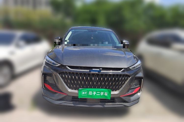 Used CHANGAN OSHAN X7 PLUS 2023 Enjoy Edition 1.5T Automatic Smart Version Front