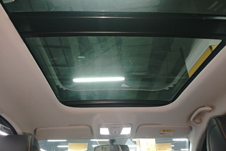 Used CHANGAN OSHAN X7 PLUS 2023 Enjoy Edition 1.5T Automatic Prestige Model Headliner