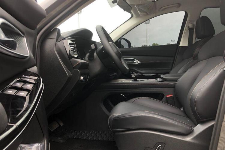 Used CHANGAN OSHAN X7 PLUS 2023 Enjoy Edition 1.5T Automatic Pilot Model 7 Seats Interior 2