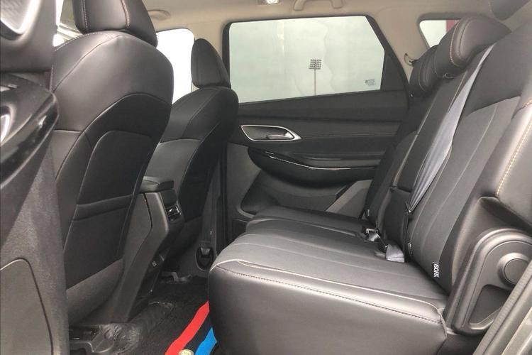 Used CHANGAN OSHAN X7 PLUS 2023 Enjoy Edition 1.5T Automatic Pilot Model 7 Seats Interior 3