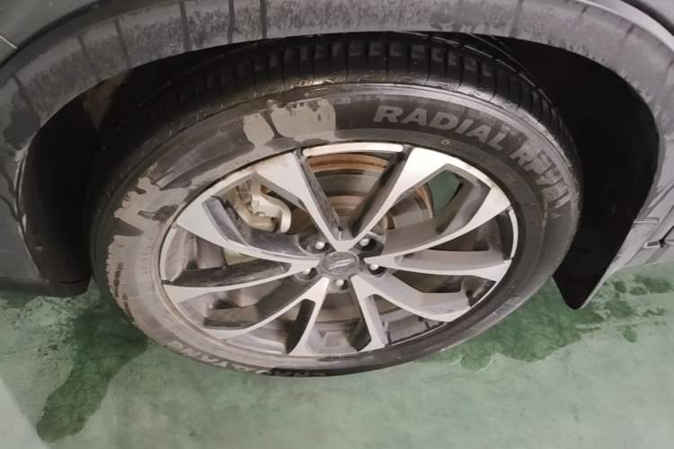 Used CHANGAN OSHAN X7 PLUS 2023 Enjoy Edition 1.5T Automatic Prestige 7-Seater Left Front Wheel Hub