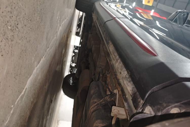 Used CHANGAN OSHAN X7 PLUS 2023 Enjoy Edition 1.5T Automatic Prestige Model Left Side Sill