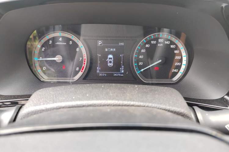 Used CHANGAN OSHAN X7 PLUS 2023 Enjoy Edition 1.5T Automatic Smart Version Odometer Close Up