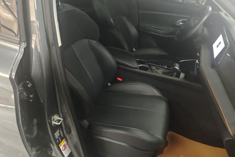 Used CHANGAN OSHAN X7 PLUS 2023 Enjoy Edition 1.5T Automatic Smart Edition 7-Seater Right Front Seat