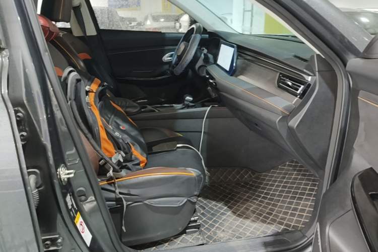Used CHANGAN OSHAN X7 PLUS 2023 Enjoy Edition 1.5T Automatic Prestige 7-Seater Right Front Seat