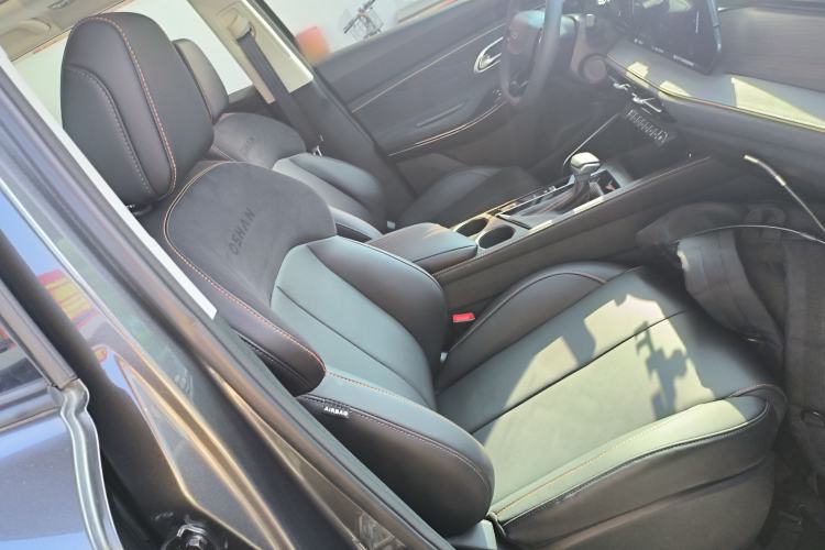 Used CHANGAN OSHAN X7 PLUS 2023 Enjoy Edition 1.5T Automatic Prestige 7-Seater Right Front Seat