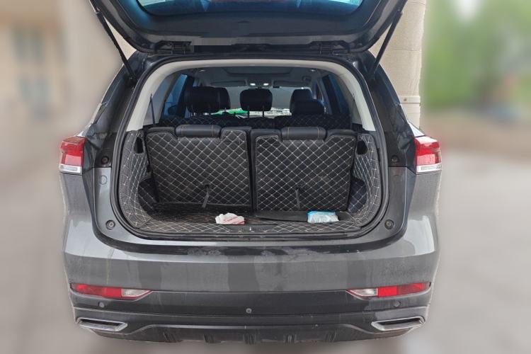 Used CHANGAN OSHAN X7 PLUS 2023 Enjoy Edition 1.5T Automatic Prestige 7-Seater Trunk
