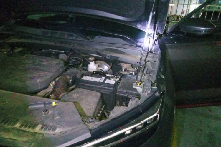 Used CHANGAN OSHAN X7 PLUS 2023 Enjoy Edition 1.5T Automatic Smart Version Engine Bay Left