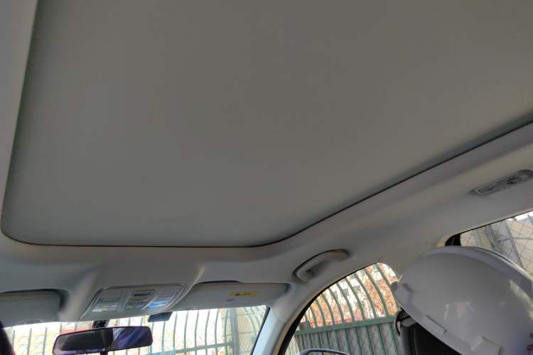 Used CHANGAN OSHAN X7 PLUS 2023 Enjoy Edition 1.5T Automatic Prestige Model Headliner