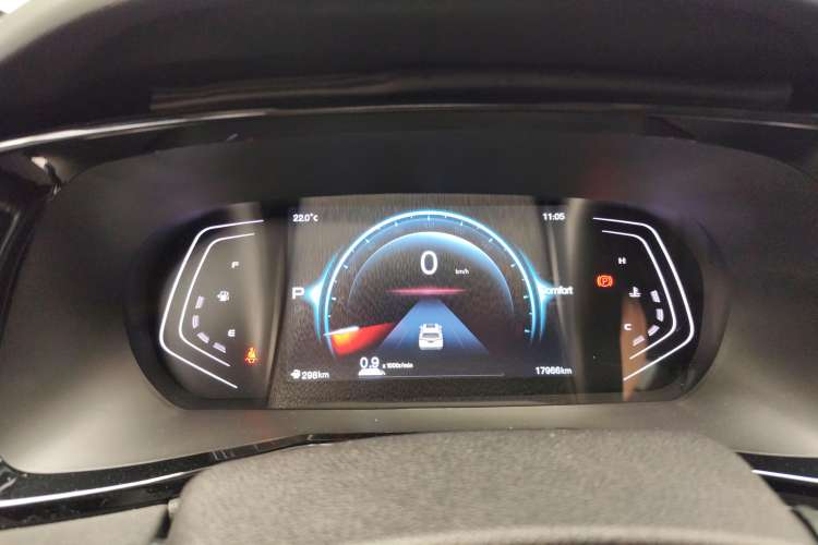 Used CHANGAN OSHAN X7 PLUS 2023 Enjoy Edition 1.5T Automatic Prestige 7-Seater Instrument Cluster