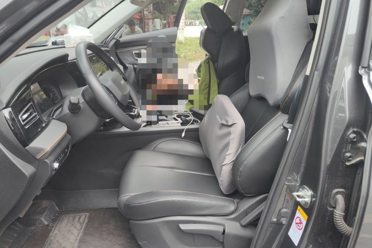 Used CHANGAN OSHAN X7 PLUS 2023 Enjoy Edition 1.5T Automatic Smart Edition 7-Seater Left Front Seat