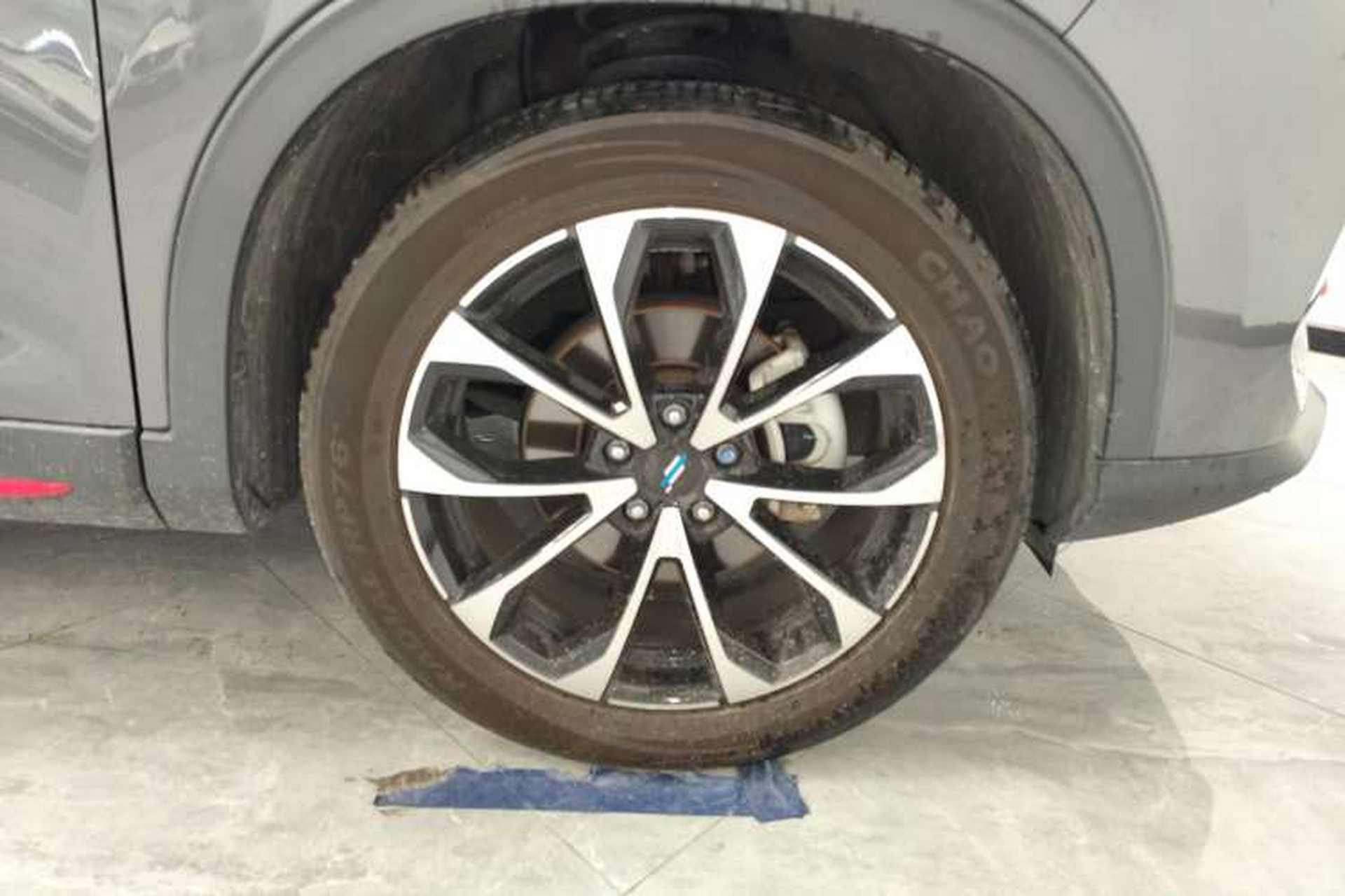 Used CHANGAN OSHAN X7 PLUS 2023 Enjoy Edition 1.5T Automatic Prestige 7-Seater Left Rear Wheel Hub