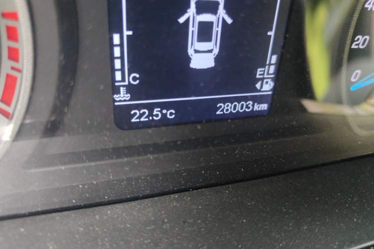 Used CHANGAN OSHAN X7 PLUS 2023 Enjoy Edition 1.5T Automatic Smart Edition 7-Seater Odometer Close Up