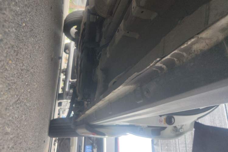 Used CHANGAN OSHAN X7 PLUS 2023 Enjoy Edition 1.5T Automatic Smart Edition 7-Seater Chassis Front Left