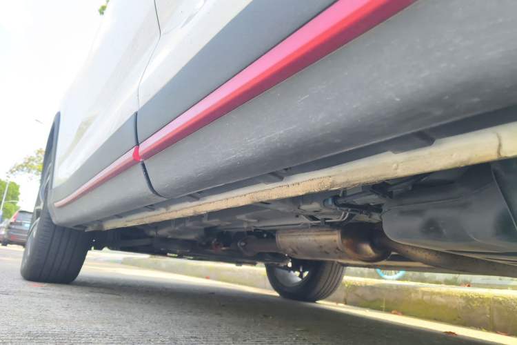 Used CHANGAN OSHAN X7 PLUS 2023 Enjoy Edition 1.5T Automatic Smart Version Chassis Rear Left
