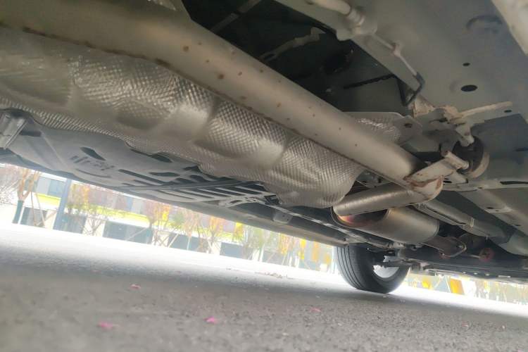 Used CHANGAN OSHAN X7 PLUS 2023 Enjoy Edition 1.5T Automatic Smart Version Chassis Rear Right
