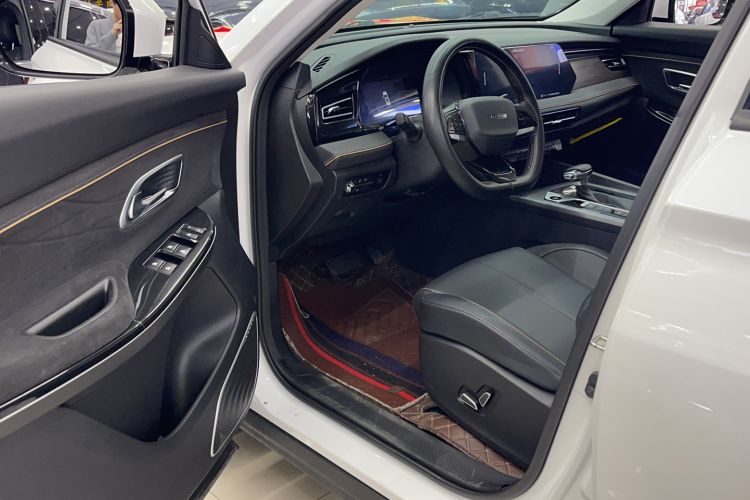 Used CHANGAN OSHAN X7 PLUS 2023 Enjoy Edition 1.5T Automatic Prestige Model Driver Seat