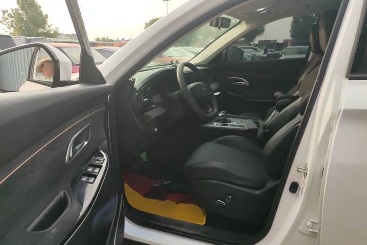 Used CHANGAN OSHAN X7 PLUS 2023 Enjoy Edition 1.5T Automatic Prestige Model Driver Seat