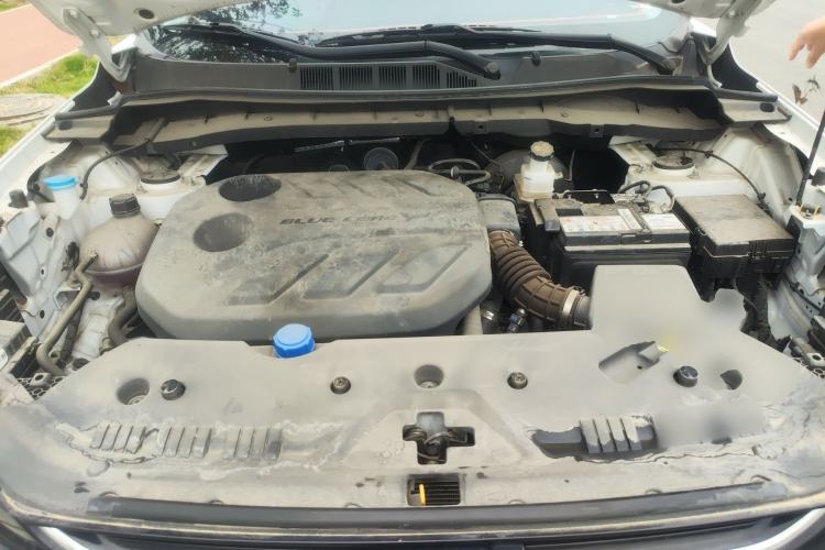 Used CHANGAN OSHAN X7 PLUS 2023 Enjoy Edition 1.5T Automatic Smart Version Engine Bay