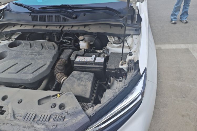 Used CHANGAN OSHAN X7 PLUS 2023 Enjoy Edition 1.5T Automatic Smart Edition 7-Seater Engine Bay Left