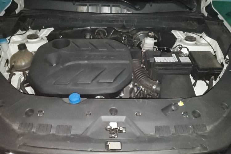 Used CHANGAN OSHAN X7 PLUS 2023 Enjoy Edition 1.5T Automatic Prestige Model Engine Bay