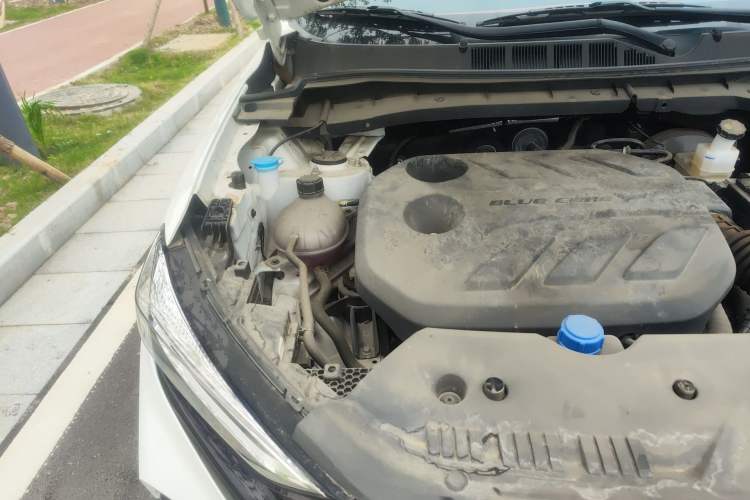 Used CHANGAN OSHAN X7 PLUS 2023 Enjoy Edition 1.5T Automatic Smart Version Engine Bay Right