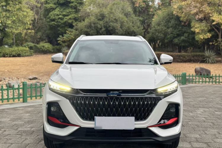 Used CHANGAN OSHAN X7 PLUS 2023 Enjoy Edition 1.5T Automatic Prestige 7-Seater Exterior 1