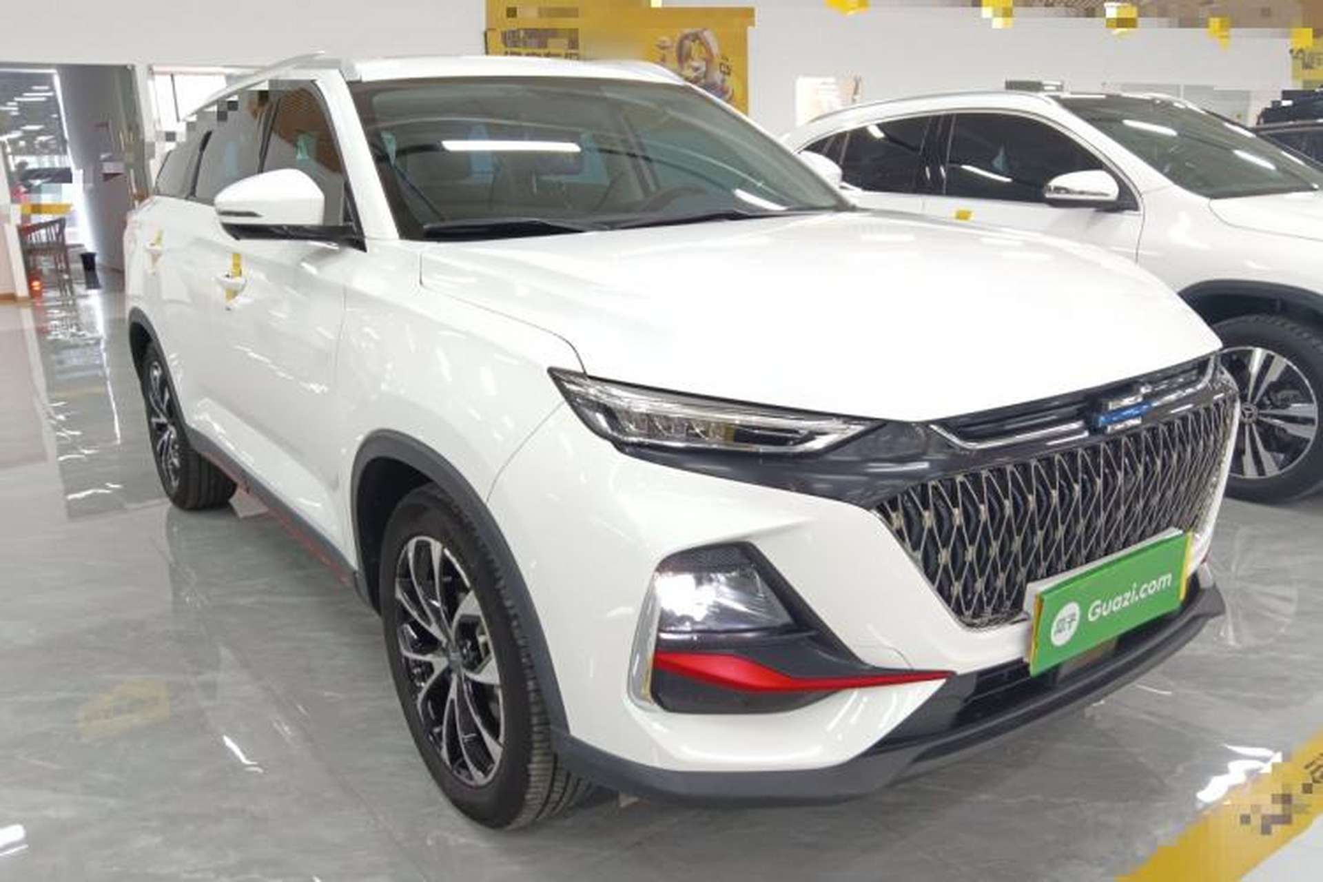 Used CHANGAN OSHAN X7 PLUS 2023 Enjoy Edition 1.5T Automatic Prestige Model Exterior 2