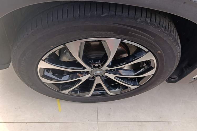 Used CHANGAN OSHAN X7 PLUS 2023 Enjoy Edition 1.5T Automatic Smart Edition 7-Seater Exterior 4