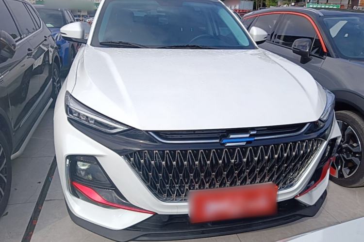 Used CHANGAN OSHAN X7 PLUS 2023 Enjoy Edition 1.5T Automatic Smart Edition 7-Seater Front