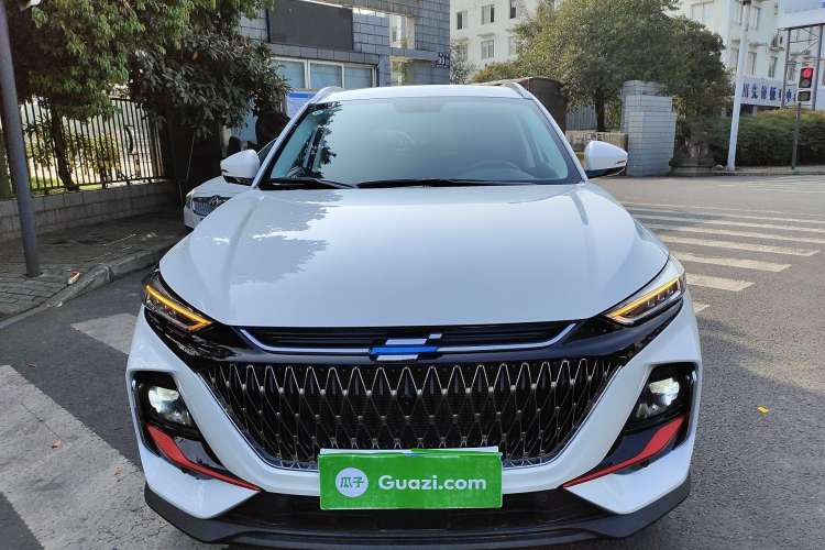 Used CHANGAN OSHAN X7 PLUS 2023 Enjoy Edition 1.5T Automatic Pilot Model 7 Seats Front