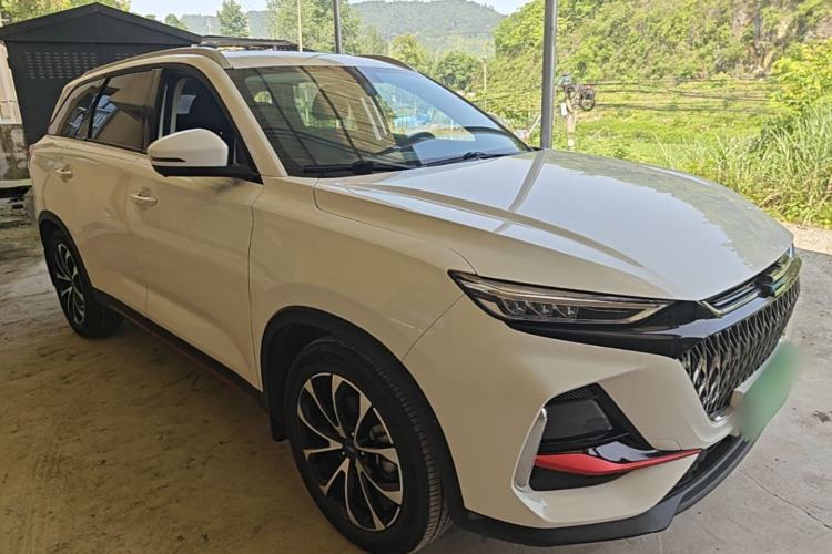 Used CHANGAN OSHAN X7 PLUS 2023 Enjoy Edition 1.5T Automatic Prestige 7-Seater Front Right 45 Deg