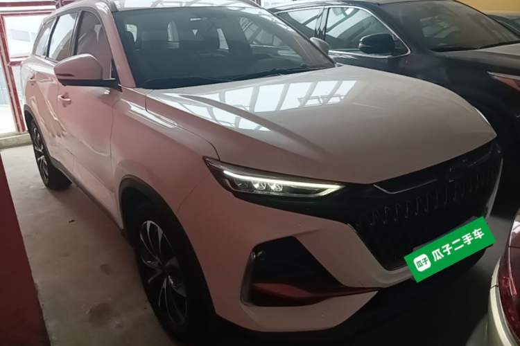 Used CHANGAN OSHAN X7 PLUS 2023 Enjoy Edition 1.5T Automatic Prestige Model Front Right 45 Deg
