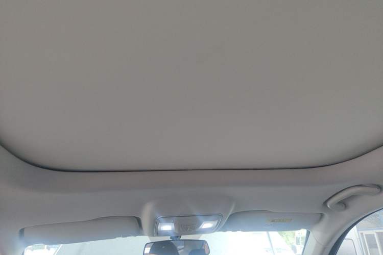 Used CHANGAN OSHAN X7 PLUS 2023 Enjoy Edition 1.5T Automatic Smart Edition 7-Seater Headliner