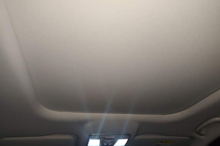 Used CHANGAN OSHAN X7 PLUS 2023 Enjoy Edition 1.5T Automatic Prestige Model Headliner