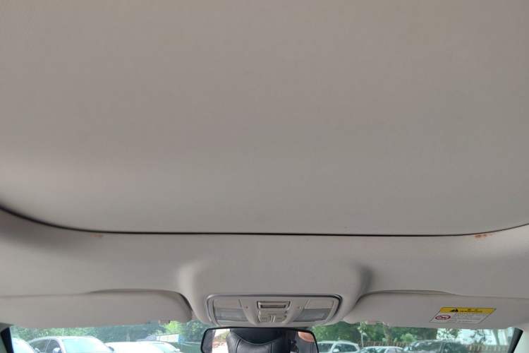 Used CHANGAN OSHAN X7 PLUS 2023 Enjoy Edition 1.5T Automatic Navigation Model Headliner