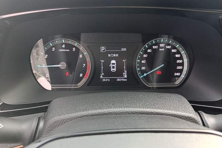 Used CHANGAN OSHAN X7 PLUS 2023 Enjoy Edition 1.5T Automatic Smart Edition 7-Seater Instrument Cluster