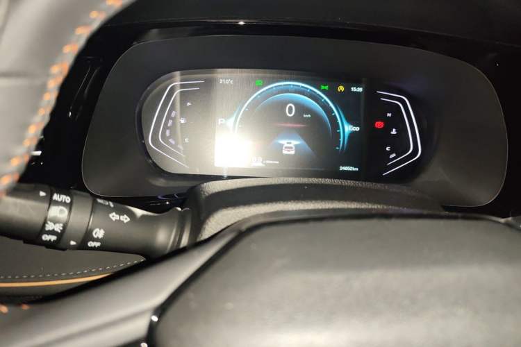 Used CHANGAN OSHAN X7 PLUS 2023 Enjoy Edition 1.5T Automatic Prestige Model Instrument Cluster
