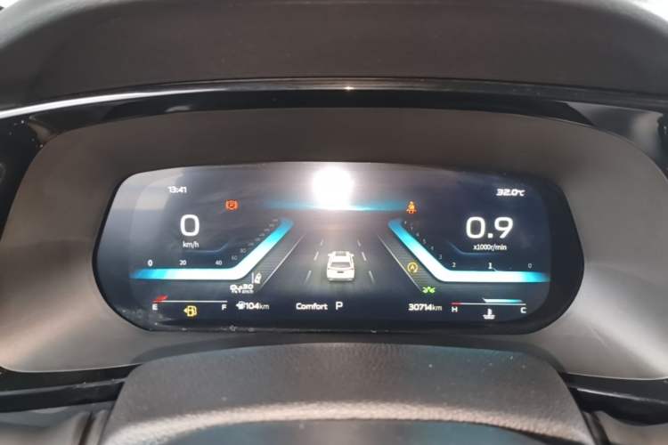 Used CHANGAN OSHAN X7 PLUS 2023 Enjoy Edition 1.5T Automatic Pilot Model 7 Seats Instrument Cluster