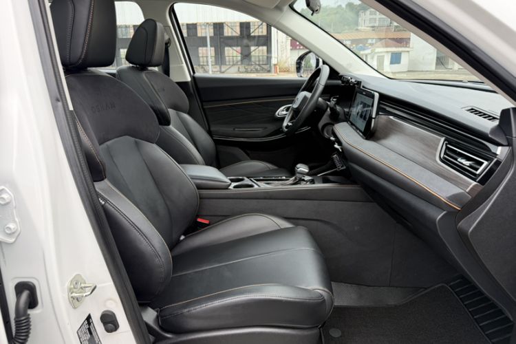 Used CHANGAN OSHAN X7 PLUS 2023 Enjoy Edition 1.5T Automatic Prestige Model Interior 13