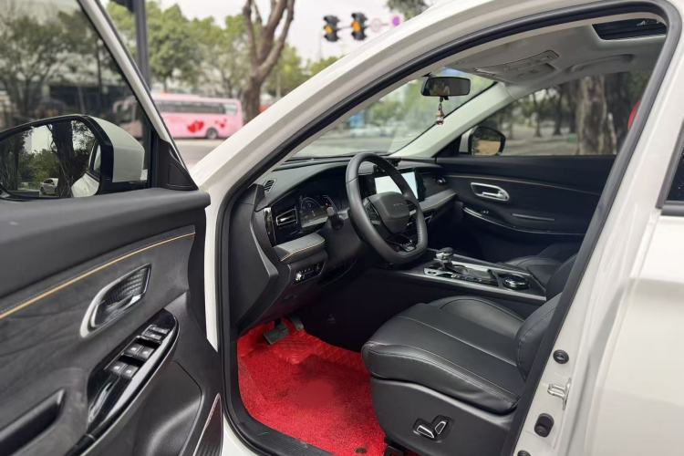 Used CHANGAN OSHAN X7 PLUS 2023 Enjoy Edition 1.5T Automatic Prestige 7-Seater Interior 2