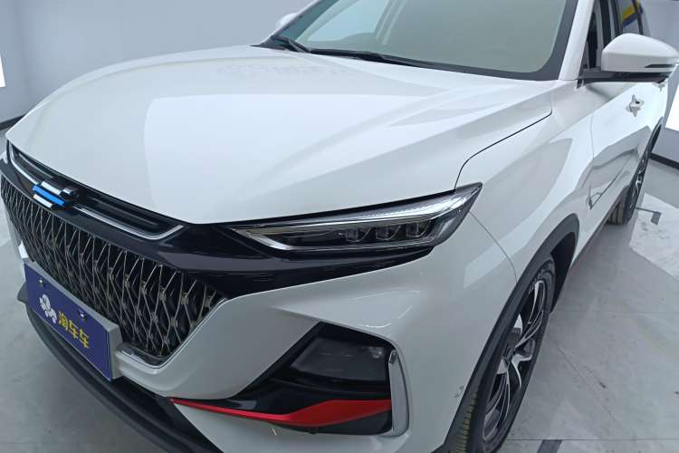 Used CHANGAN OSHAN X7 PLUS 2023 Enjoy Edition 1.5T Automatic Pilot Model 7 Seats Left Front Headlight