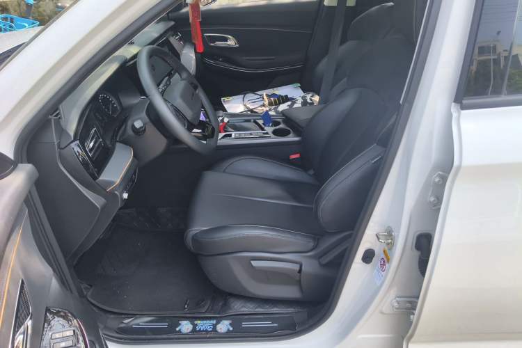 Used CHANGAN OSHAN X7 PLUS 2023 Enjoy Edition 1.5T Automatic Smart Version Left Front Seat