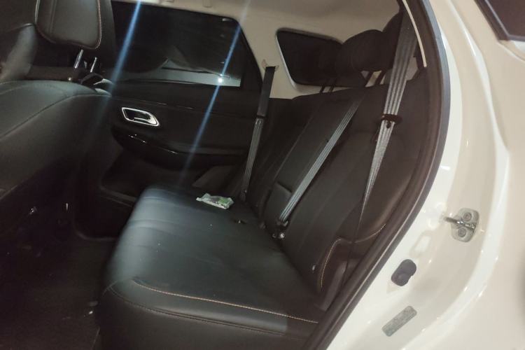 Used CHANGAN OSHAN X7 PLUS 2023 Enjoy Edition 1.5T Automatic Prestige Model Left Rear Seat