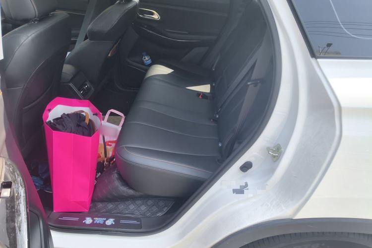 Used CHANGAN OSHAN X7 PLUS 2023 Enjoy Edition 1.5T Automatic Smart Version Left Rear Seat