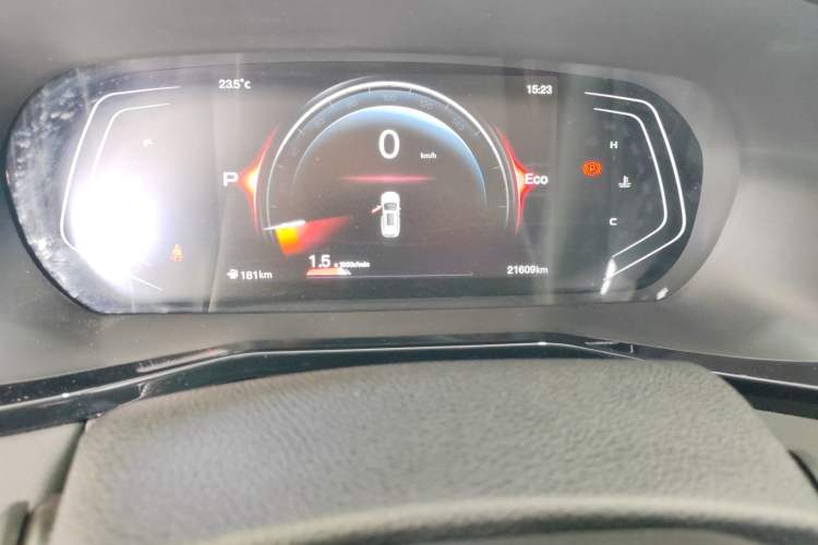 Used CHANGAN OSHAN X7 PLUS 2023 Enjoy Edition 1.5T Automatic Prestige 7-Seater Odometer Close Up